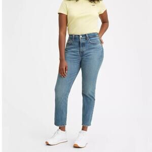 Levi's Women's Wedgie Icon Fit Ankle Jeans In These Dreams Medium Wash Size 30